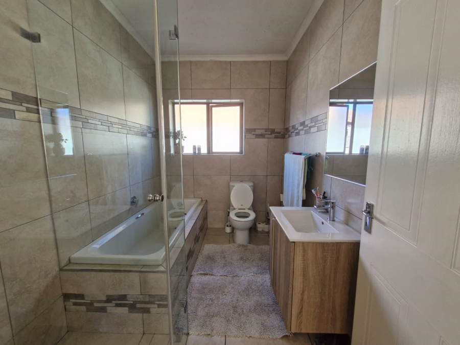 4 Bedroom Property for Sale in Kuilsrivier Industria Western Cape
